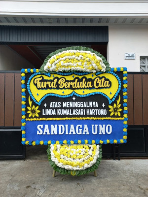 Papan Bunga Duka di Loji